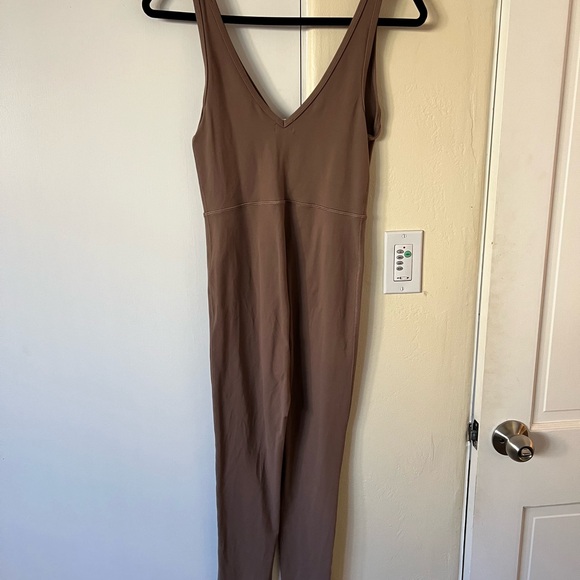 Aritzia V-Neck Brown Jumpsuit - Picture 2 of 3